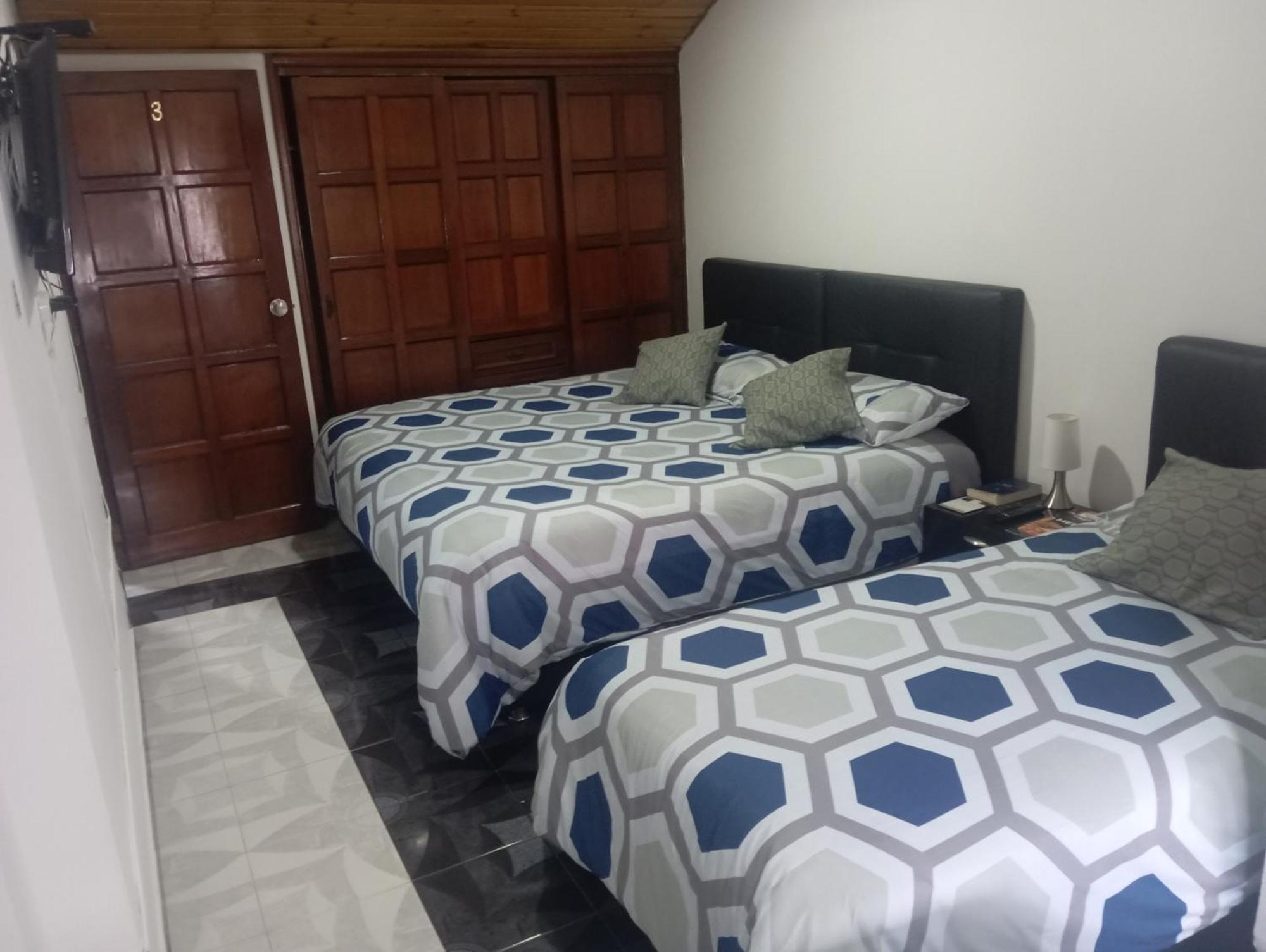 Hotel Boutique Mendoza - Cerca Aeropuerto El Dorado 3* Bogotá