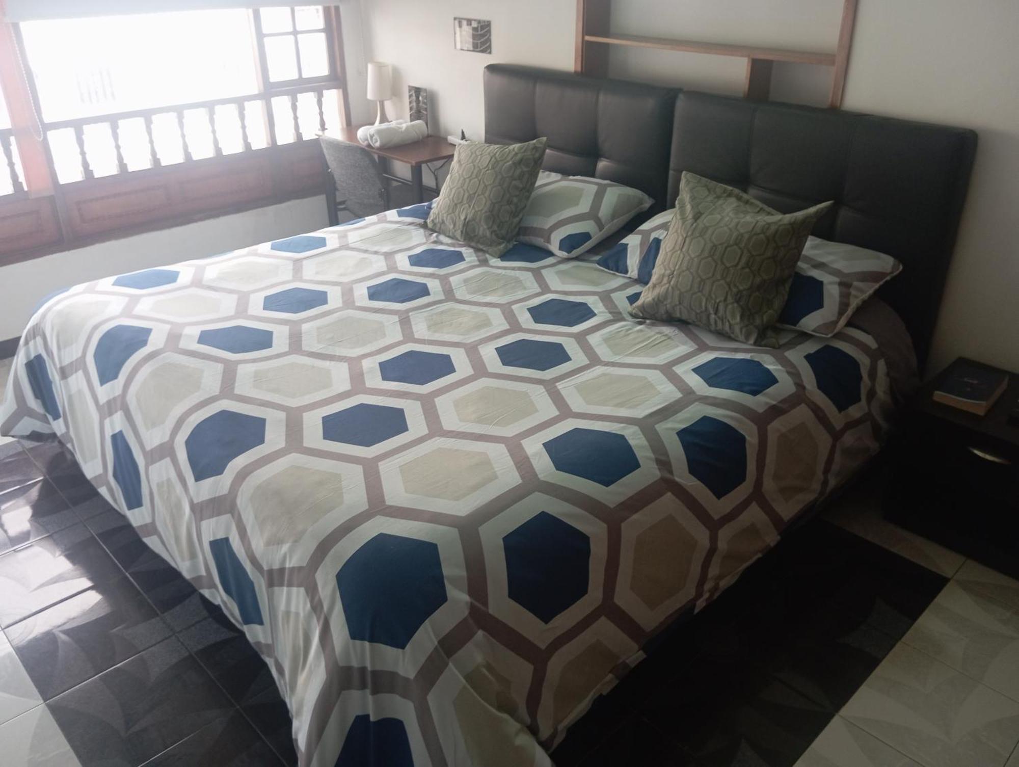 酒店 Hotel Boutique Mendoza - Cerca Aeropuerto El Dorado 3*